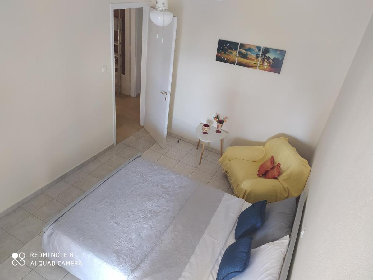 Virginia'S Apartment Kavála ภายนอก รูปภาพ