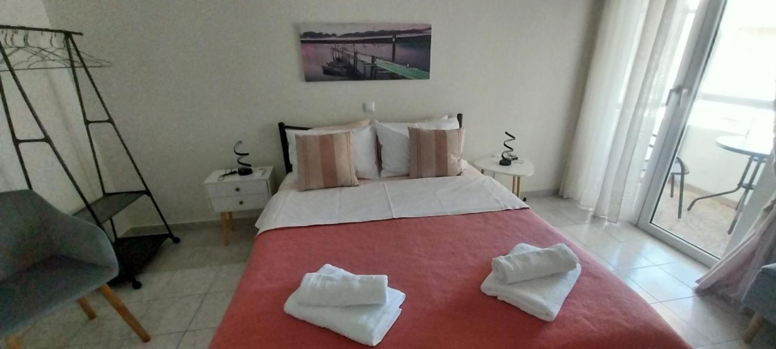 Virginia'S Apartment Kavála ภายนอก รูปภาพ